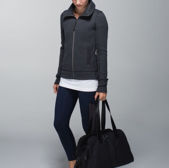 Lululemon en route jacket - Picture 1 of 16